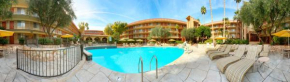 Гостиница Embassy Suites Phoenix Airport at 24th Street  Финикс